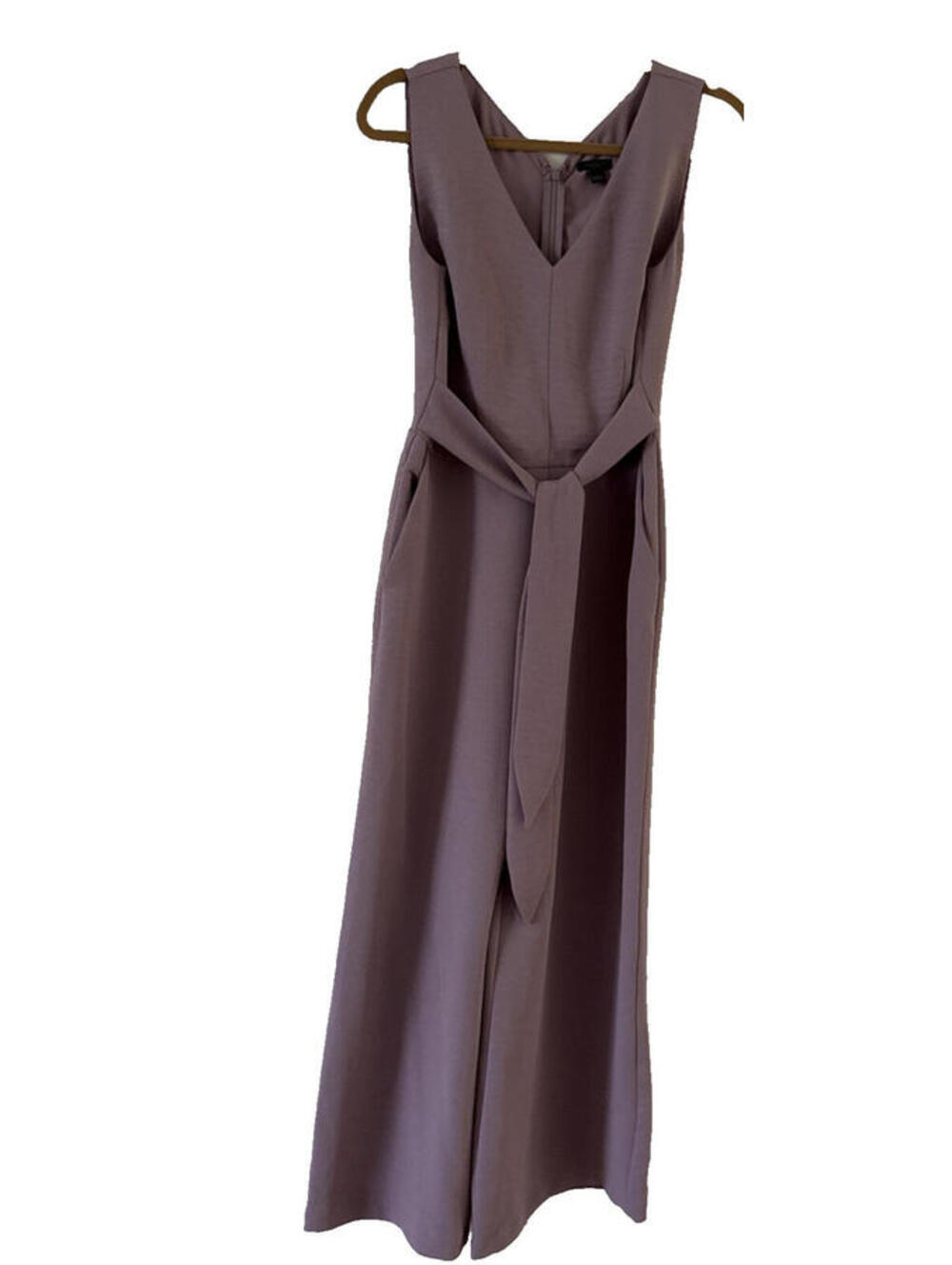 Ann Taylor Dusty Lilac Wide Leg Jumpsuit Sleeveless V Neck with Tie Front Size 4